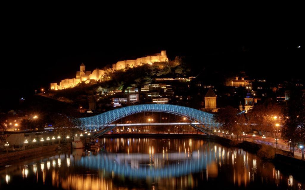 A Class Apartments In Old Tbilisi Shardeni Luaran gambar